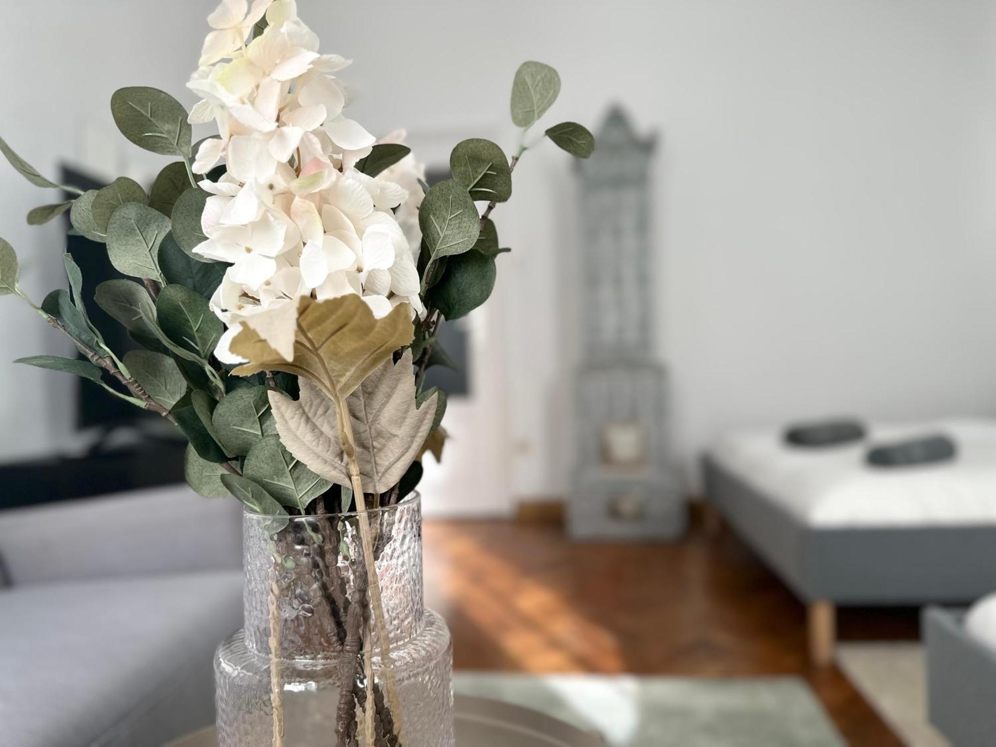 Spacious Apartment, 3 Min To U1 Reumannplatz Виена Екстериор снимка